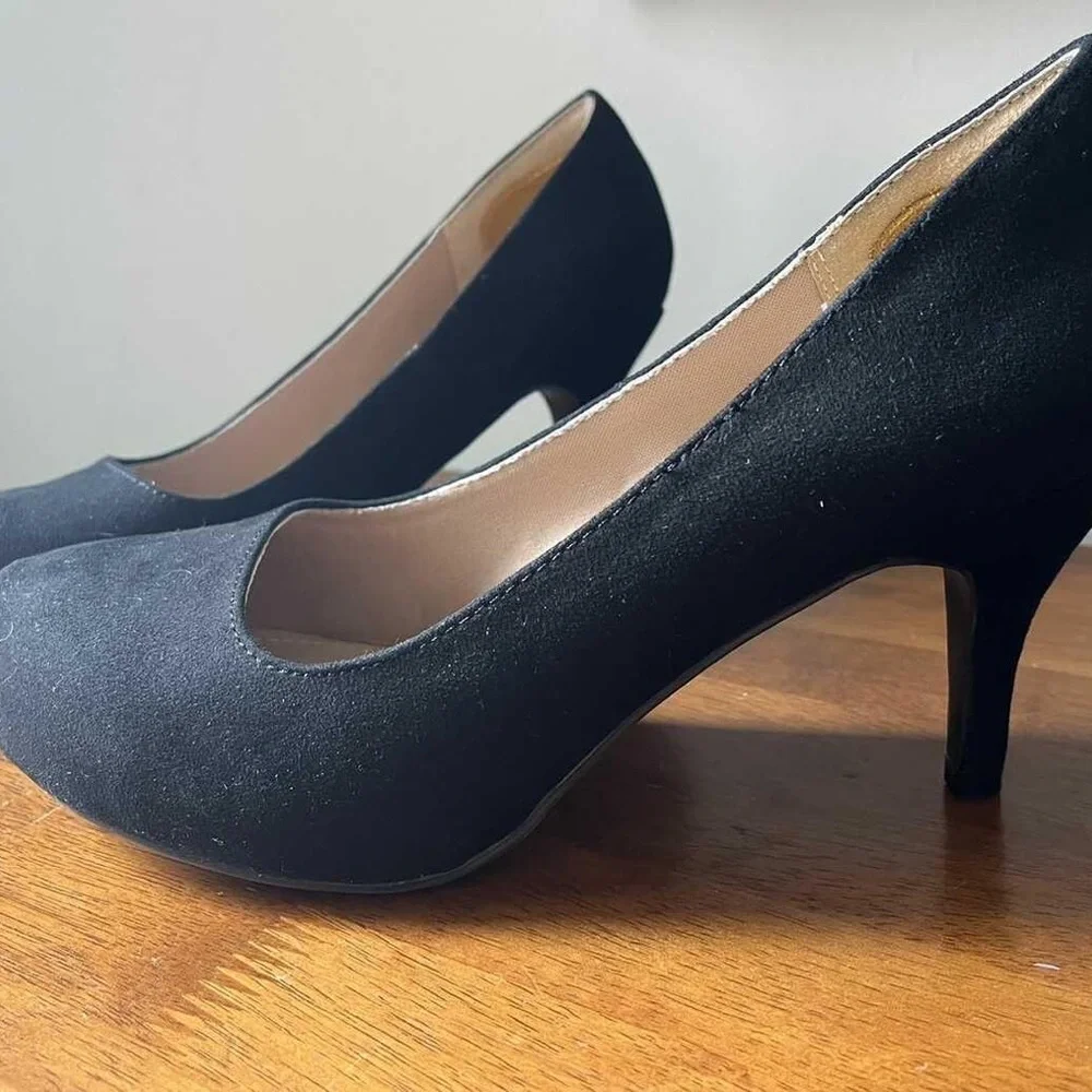 DREAM PAIRS Tiffany Women's Low Stiletto Heel - Picture 3 of 4